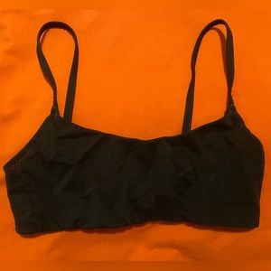 SKIMS MESH SCOOP BRALETTE SIZE SMALL